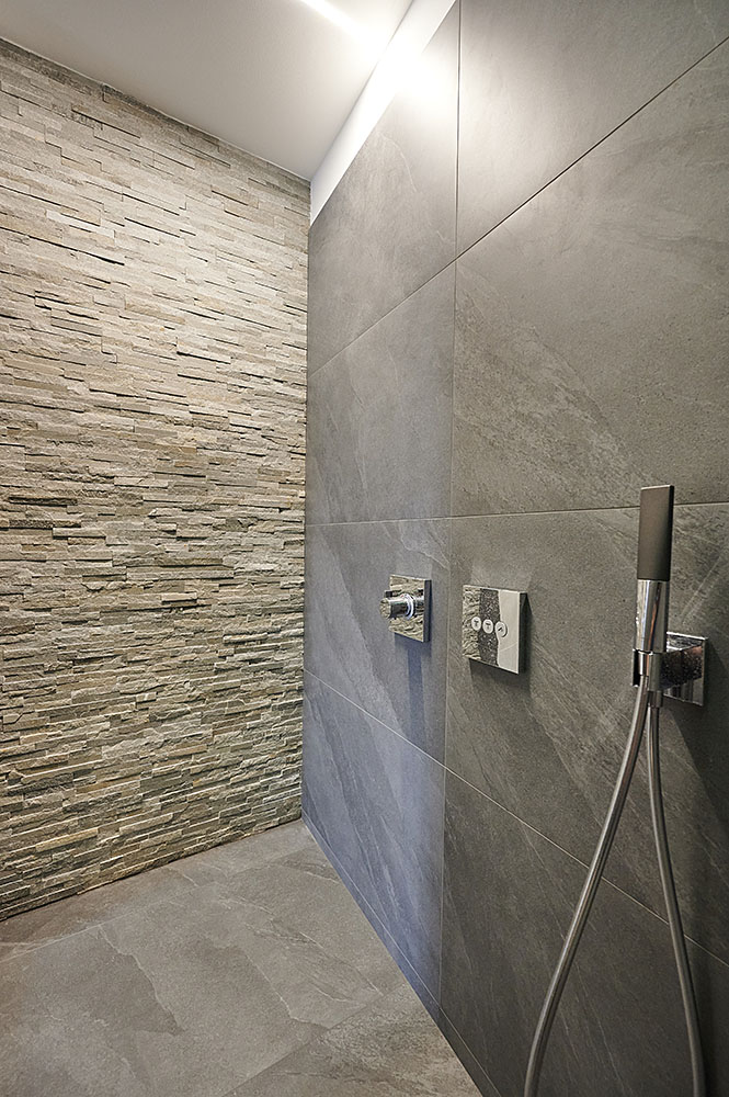 Ristrutturazione-interni-doccia-opera-ultimata-Conca